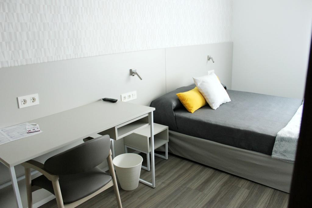 Residencia D'Investigadors Hostel Barcelona Szoba fotó