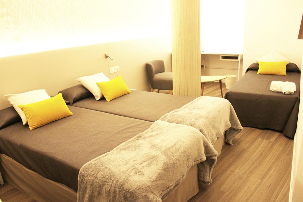 Residencia D'Investigadors Hostel Barcelona Szoba fotó